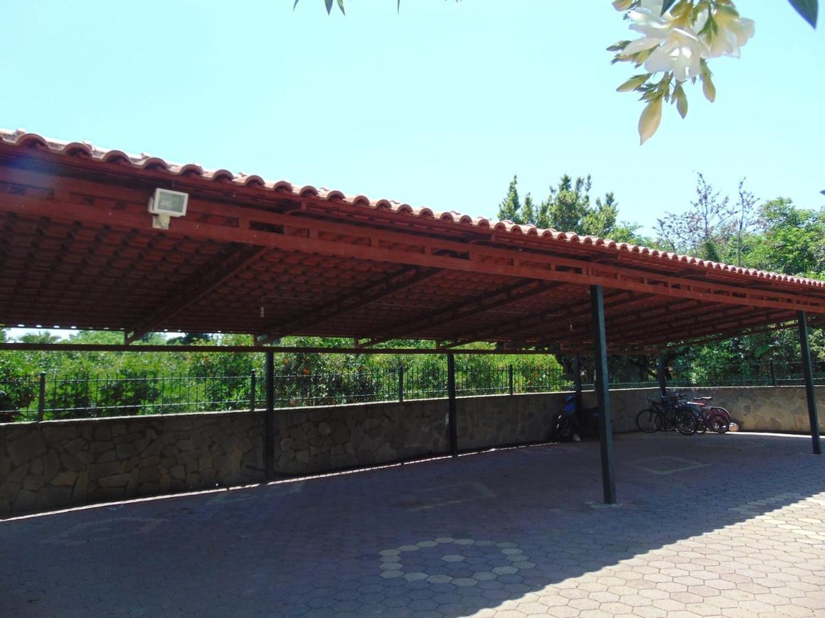 Small Theater Apartment Epidaurus Exterior foto